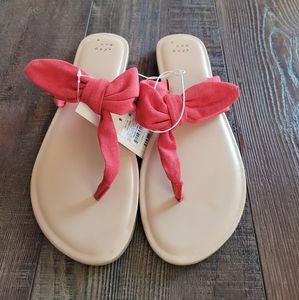 NWT Coral A•New•Day Sandals Size 9